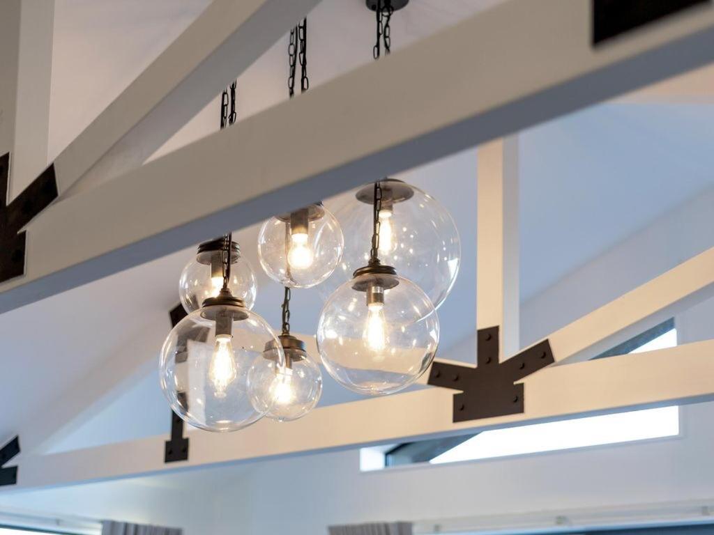 Black Barn Modern: Luxe Martinborough Escape Exterior photo